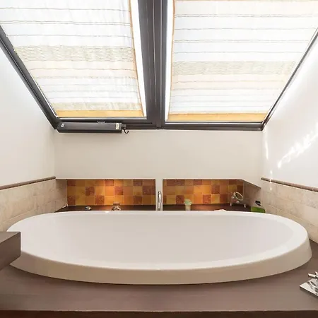 Torlonia Exclusive Penthouse Apartment Rome Exterior photo